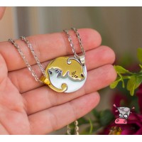 Кулон парный для двоих "Изящные коты. Gold". Цена за 1 пару. Нержавеющая сталь. Цепочки